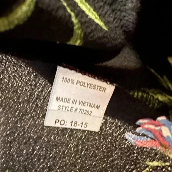 2Sable Black Floral Crop Blazer- size Large - Picture 5 of 6